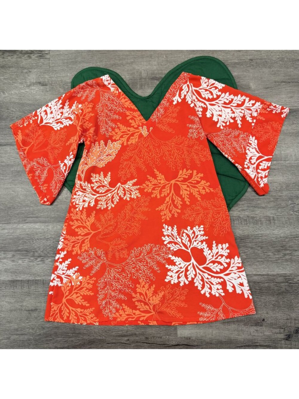 Manuhealii Hawaii Womens XS Orange Kimono Sleeve V-Neck Dress Aloha Hawaiian
